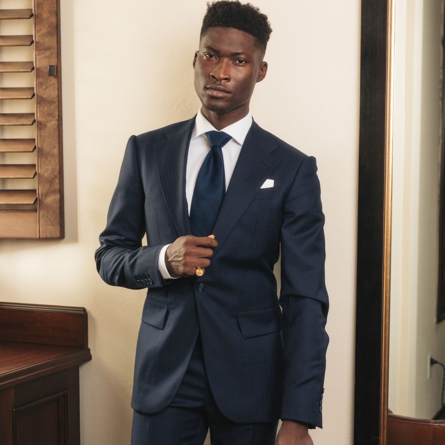 HANDCRAFTED NAVY SIDNEY SUIT